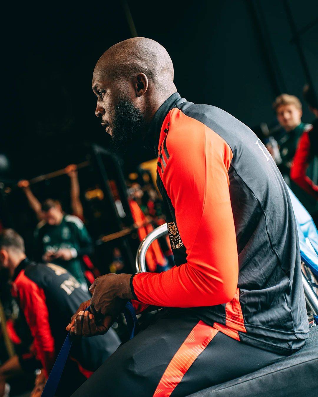 爱游戏官方-北马其顿挫败对手晋级，备受瞩目