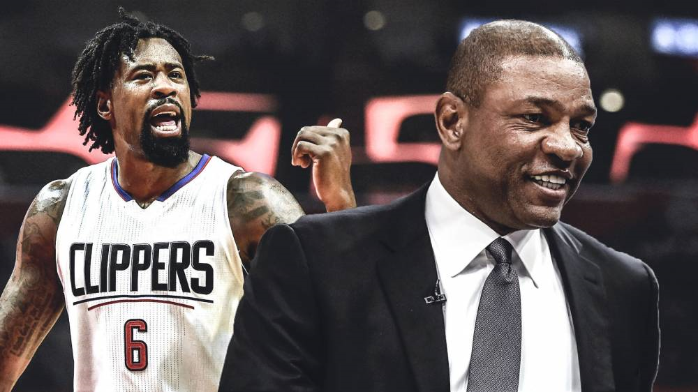 爱游戏在线-斯托克城遭遇两连败，主帅面临下课传言