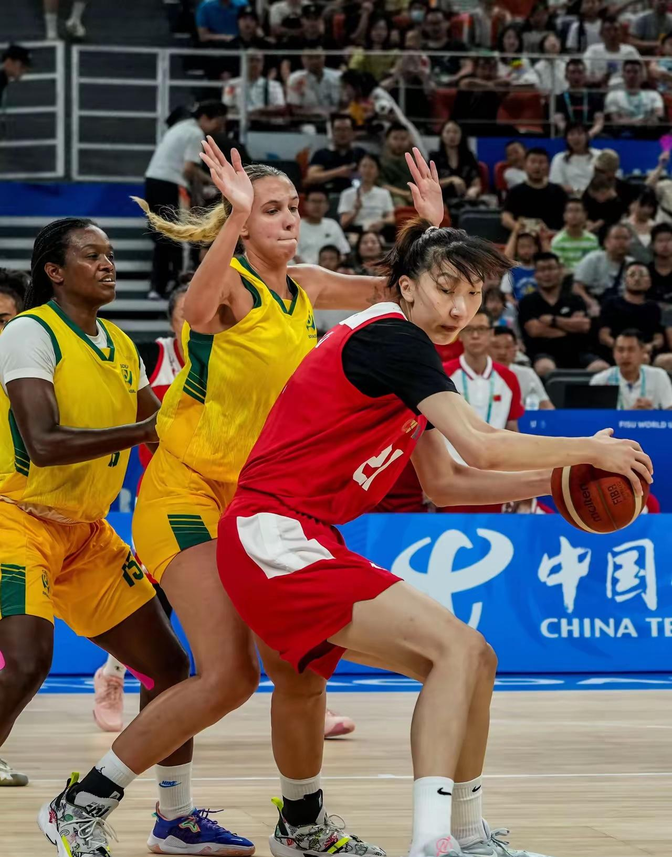 南韩男篮碾压阿根廷男篮，威斯布鲁克制霸全场