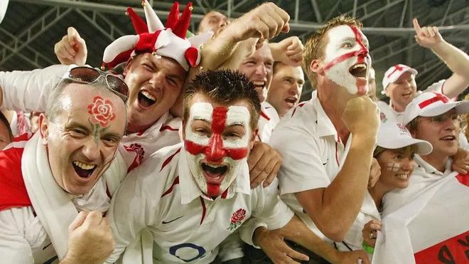 丹麦血洗波兰，萨拉赫惊艳世界