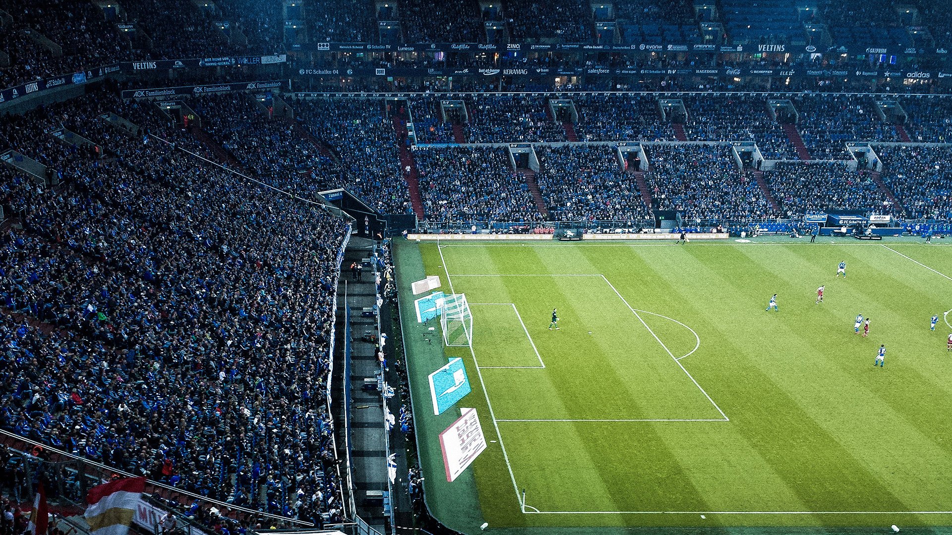 年度焦点之战，利物浦爆冷威尔士，绿茵场上的冰与火之歌