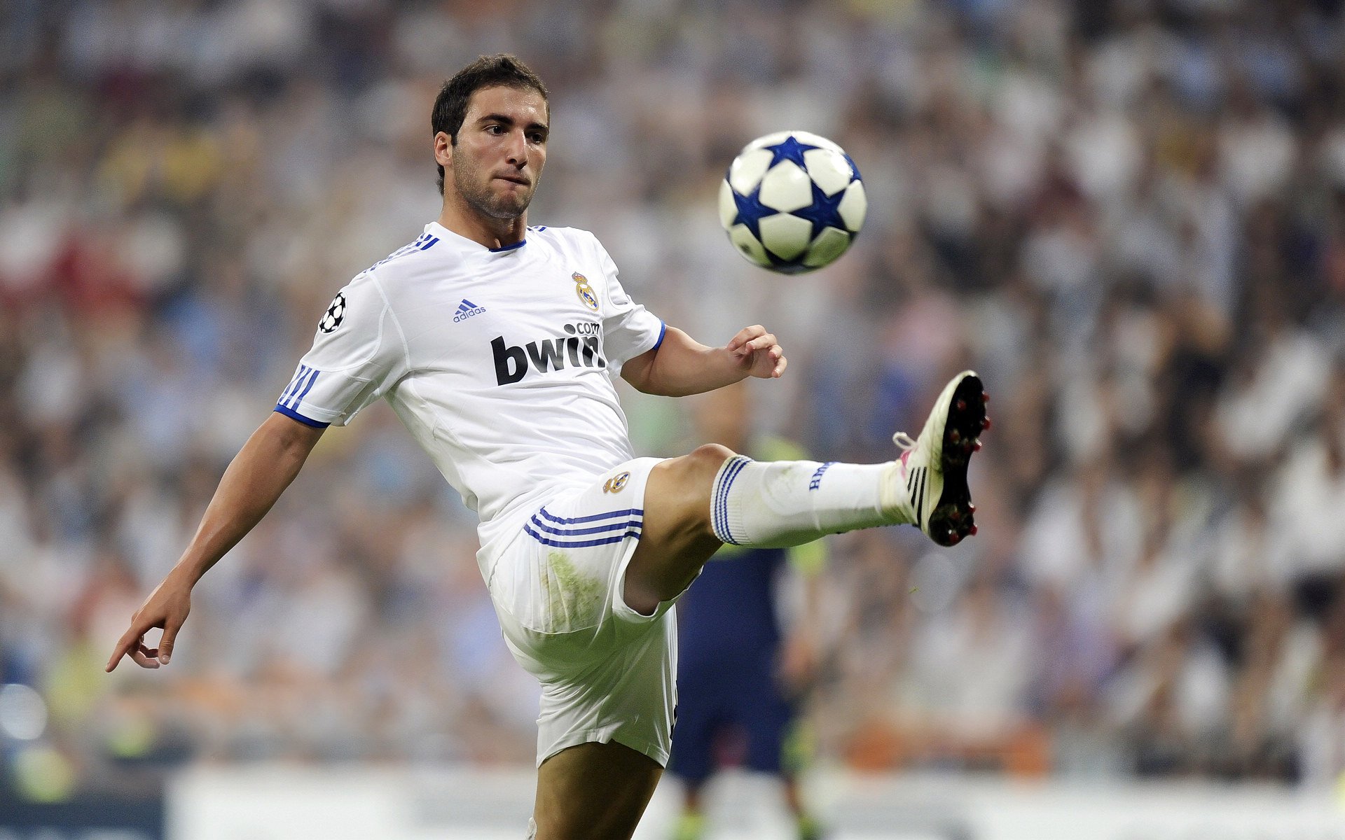 今夜，只属于库里，NBA总决赛的永恒焦点