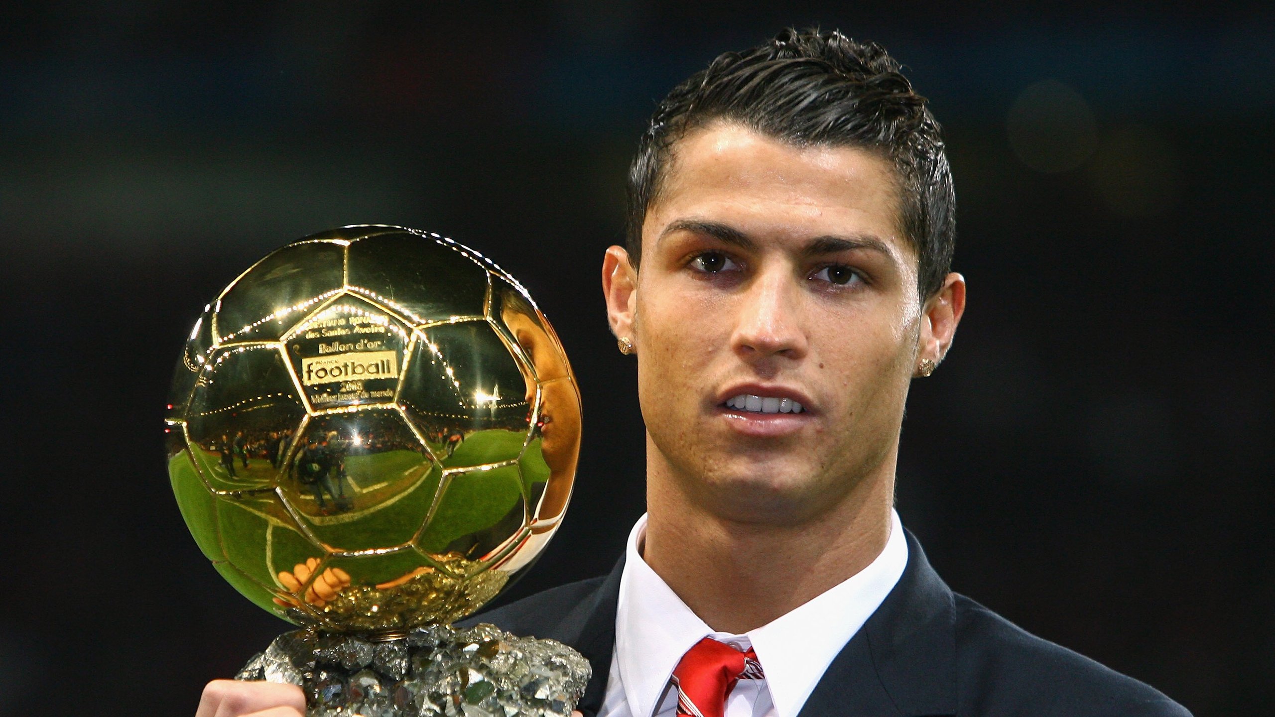 世界杯之夜,卡塞米罗全程高能输出的战术艺术